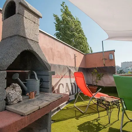 Penthouse Atma Apartman *