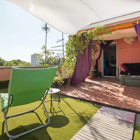 Penthouse Atma *